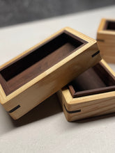Load image into Gallery viewer, Ash and Walnut Nesting Box