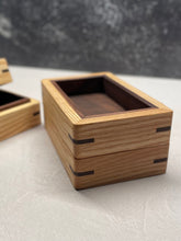 Load image into Gallery viewer, Ash and Walnut Nesting Box