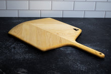 Load image into Gallery viewer, Pizza Peel with Unique Maple Chevron Pattern
